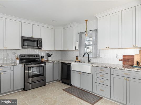 Interior, Kitchen, Pendant Lights