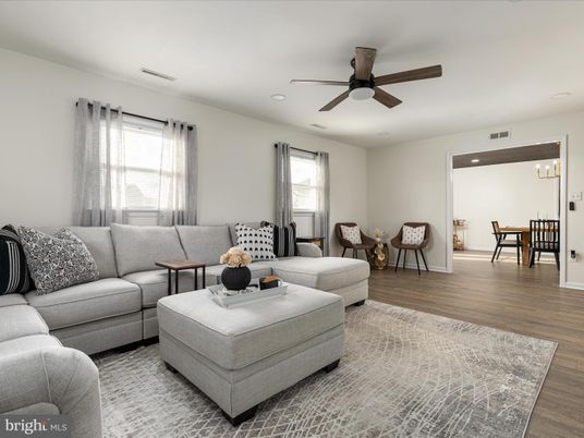 Dining room, Interior, Living room, Recessed Lighting, Wood Texture Flooring