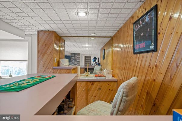 Interior, Recessed Lighting, Wooden Walls