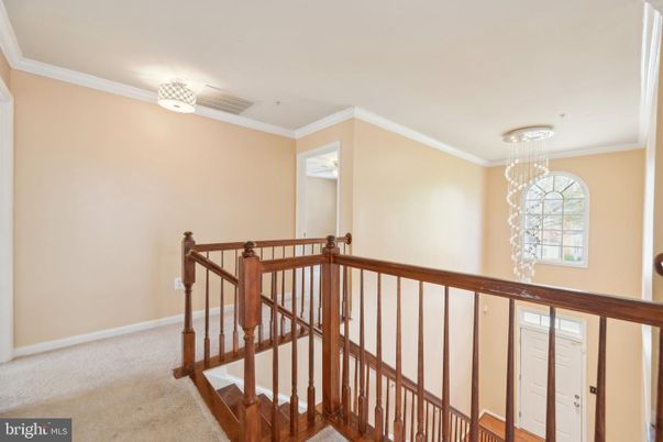 Chandelier, Interior