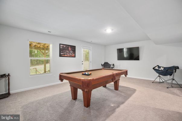 Billiard Table, Game Room, Interior, Recessed Lighting