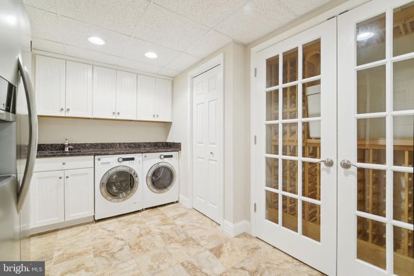 Interior, Recessed Lighting, Washer