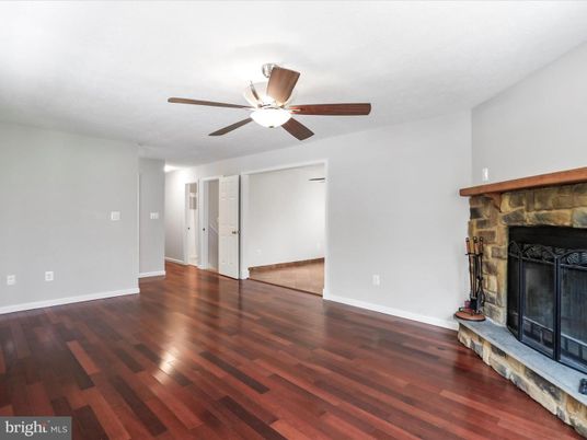 Empty room, Fireplace, Interior, Wood Texture Flooring