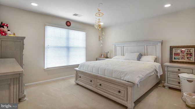 Bedroom, Chandelier, Interior, Recessed Lighting