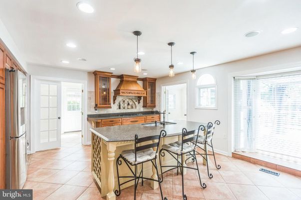 Dining room, Interior, Kitchen, Pendant Lights, Recessed Lighting