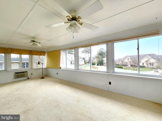 Empty room, Interior, Sun Room
