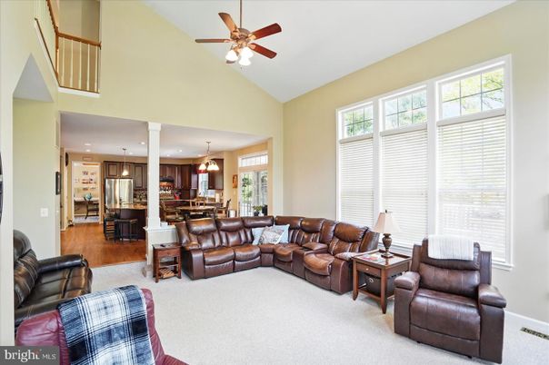 Interior, Kitchen, Living room, Pendant Lights, Recessed Lighting, Wood Texture Flooring