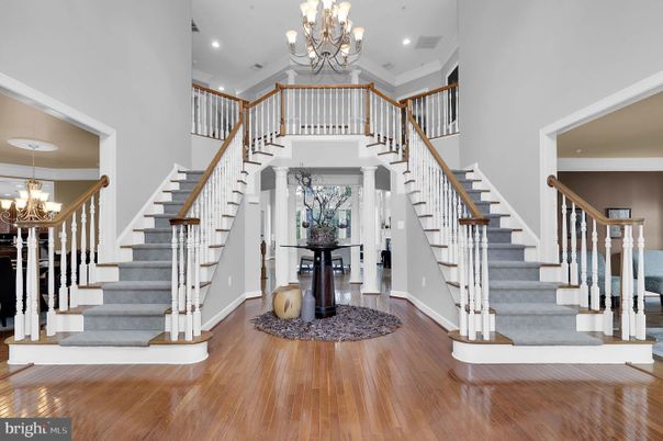 Chandelier, Interior, Recessed Lighting, Wood Texture Flooring