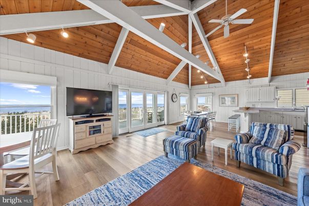 Interior, Living room, Water, Wooden Ceilings, Wood Texture Flooring