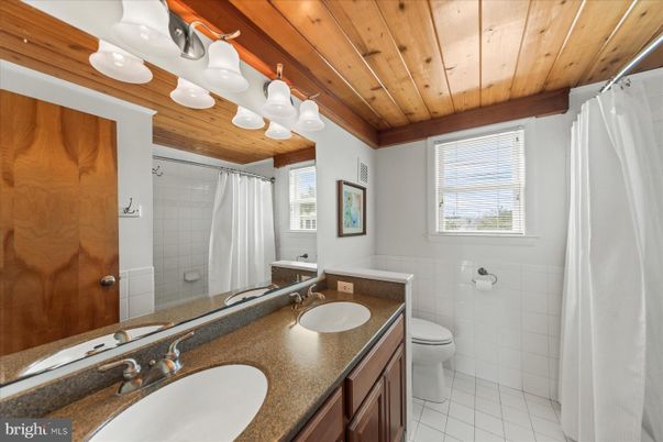 Bathroom, Dual Sink Vanities, Interior, Wooden Ceilings