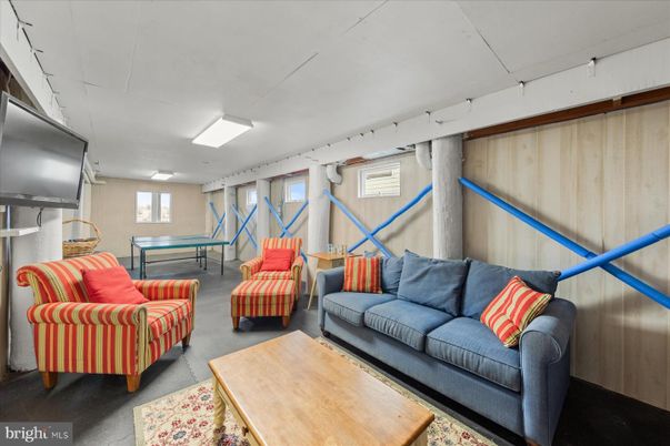 Game Room, Interior, Living room