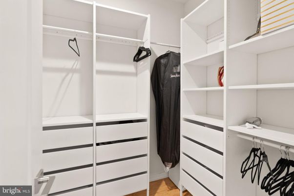 Interior, Walk-in Closets