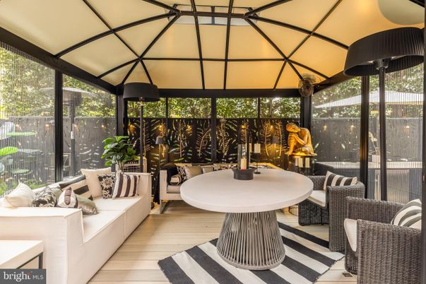 Interior, Sun Room, Wood Texture Flooring