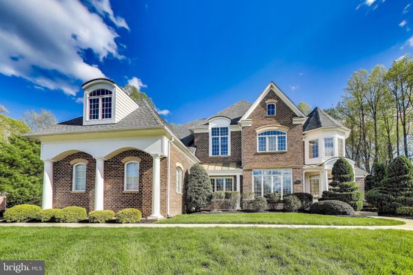 Exterior, Facade, Brick Facade, French Provincial