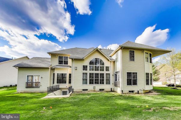 Backyard, Exterior, Facade, Farmhouse