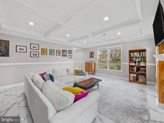 Interior, Living room, Marble, Recessed Lighting