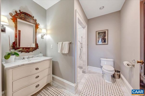 Bathroom, Interior, Recessed Lighting