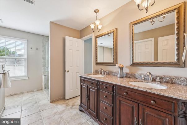 Bathroom, Chandelier, Dual Sink Vanities, Glass Shower, Interior