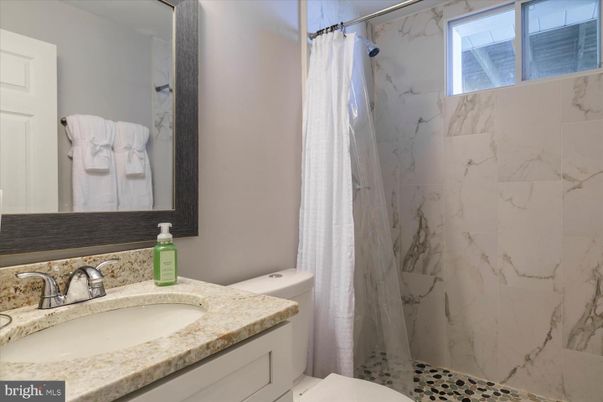 Bathroom, Interior, Marble Walls