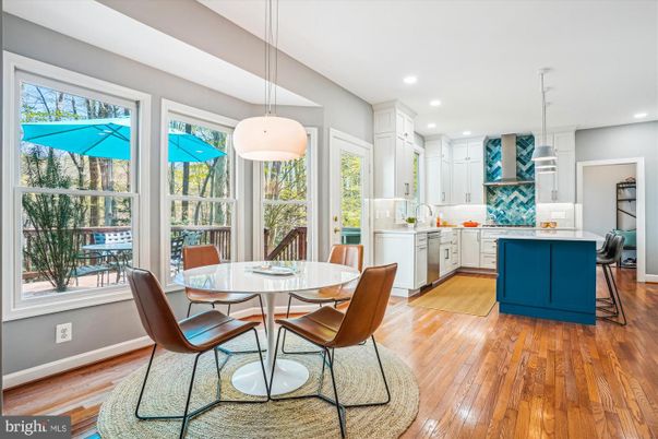 Dining room, Interior, Kitchen, Pendant Lights, Recessed Lighting, Wood Texture Flooring
