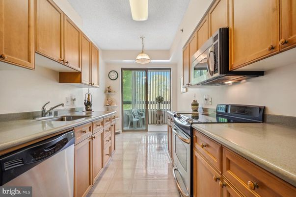 Interior, Kitchen, Pendant Lights