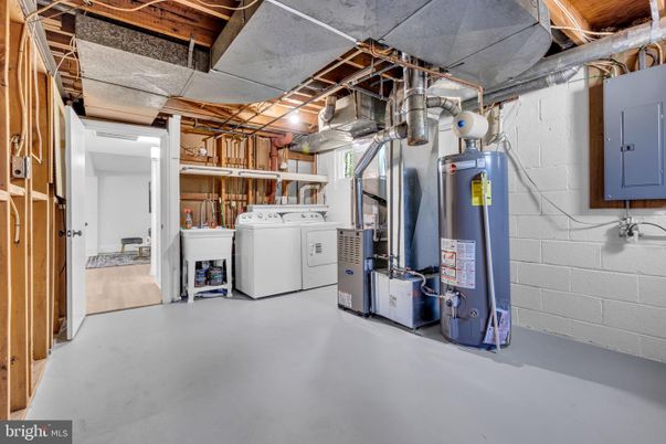 Interior, Washer
