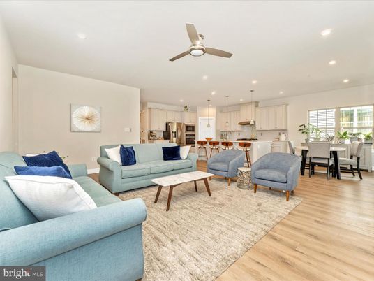 Dining room, Interior, Kitchen, Living room, Pendant Lights, Recessed Lighting, Stainless Steel Appliances, Wood Texture Flooring
