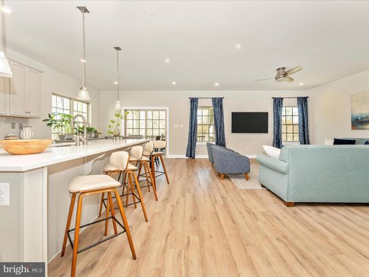 Interior, Kitchen, Living room, Pendant Lights, Recessed Lighting, Wood Texture Flooring