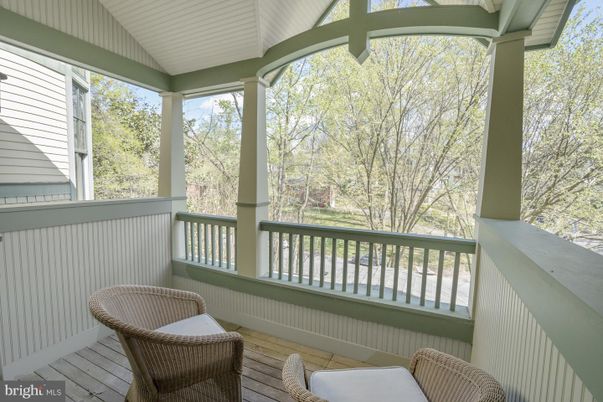 Exterior, Sun Room