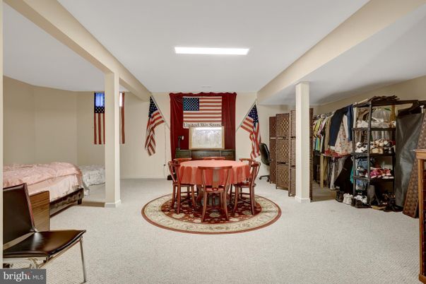 Dining room, Interior