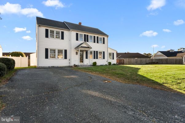 Backyard, Exterior, Facade, Georgian