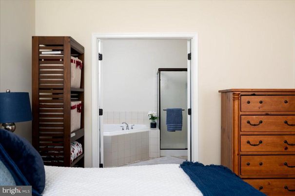 Bathroom, Bedroom, Interior