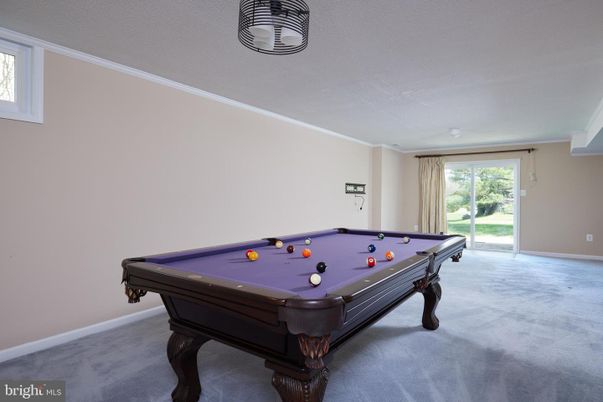 Billiard Table, Game Room, Interior