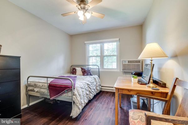 Bedroom, Home Office, Interior, Wood Texture Flooring