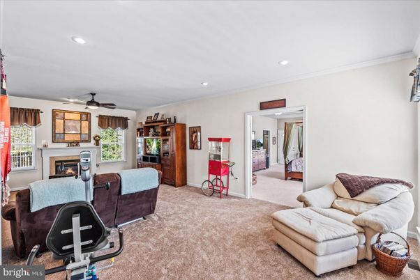 Fireplace, Fitness Equipment, Interior, Living room, Recessed Lighting