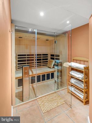 Interior, Recessed Lighting, Sauna Room