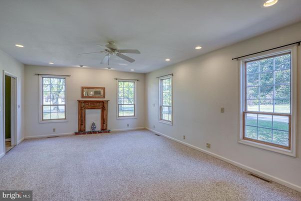 Empty room, Fireplace, Interior, Recessed Lighting