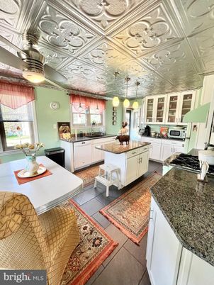 Interior, Kitchen, Pendant Lights