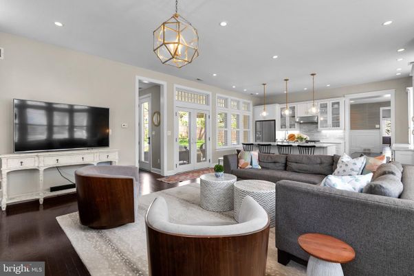 Interior, Kitchen, Living room, Pendant Lights, Recessed Lighting, Wood Texture Flooring