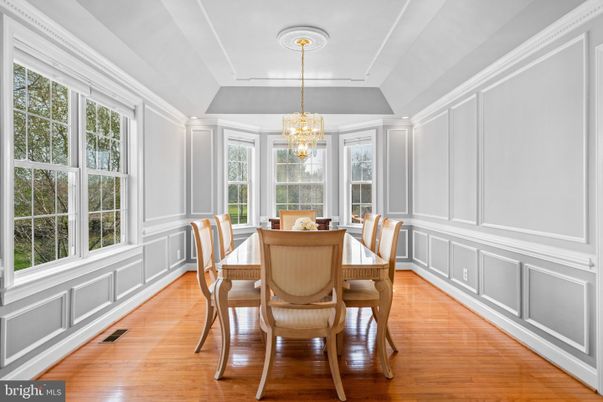 Chandelier, Dining room, Interior, Wood Texture Flooring