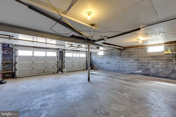 Garage, Interior, Stone Walls
