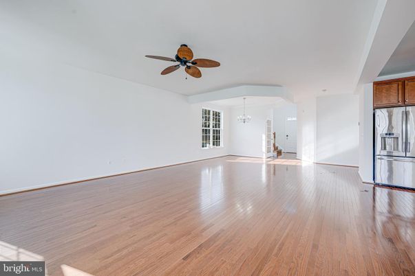 Chandelier, Empty room, Interior, Kitchen, Stainless Steel Appliances, Wood Texture Flooring