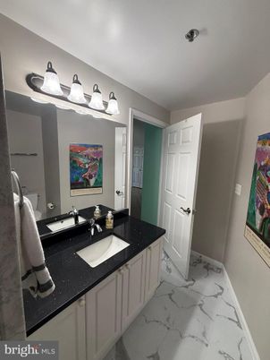 Bathroom, Dual Sink Vanities, Interior, Marble
