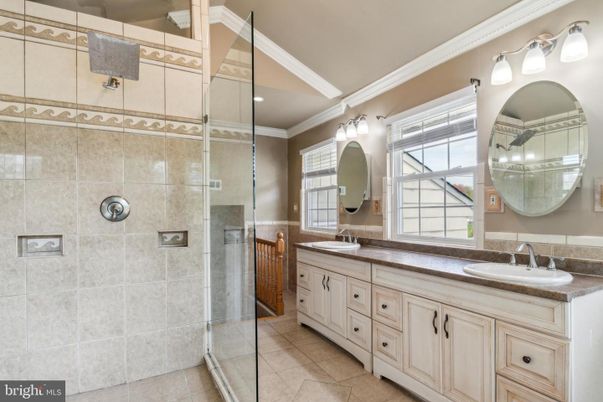 Bathroom, Dual Sink Vanities, Glass Shower, Interior