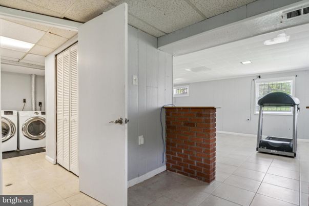 Interior, Recessed Lighting, Utility Closets, Washer