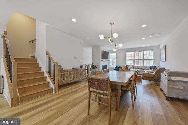 Dining room, Interior, Living room, Pendant Lights, Recessed Lighting, Wood Texture Flooring