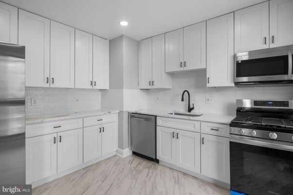 Interior, Kitchen, Marble, Recessed Lighting, Stainless Steel Appliances