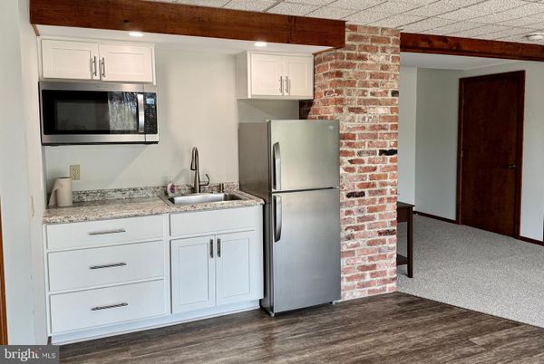 Interior, Kitchen, Recessed Lighting, Stone Walls, Wood Texture Flooring