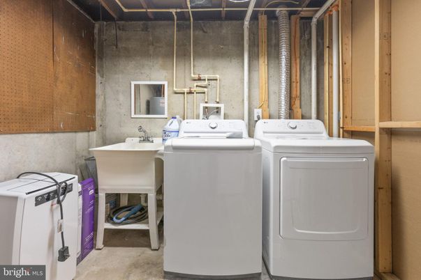 Interior, Washer
