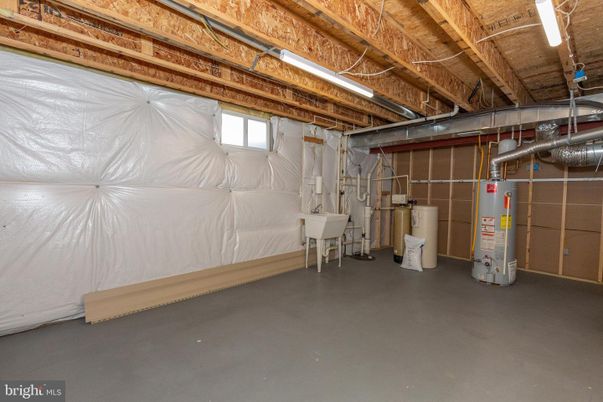 Garage, Interior, Wooden Beams, Wooden Ceilings